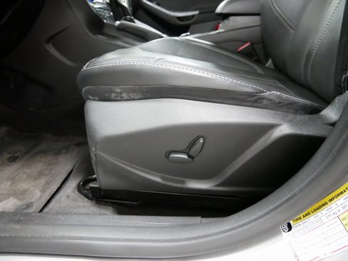 Used 2014 Ford Focus Titanium image 13