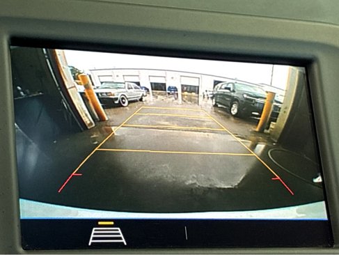 Used 2021 Chevrolet Equinox LS image 9