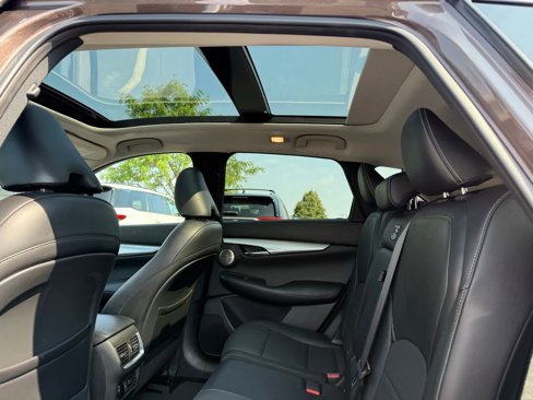Used 2019 INFINITI QX50 Essential w/ Premium Heat Package image 15