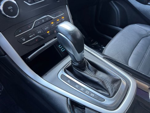 Used 2017 Ford Edge SEL w/ Canadian Touring Package image 23