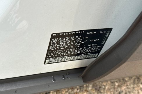 Certified 2021 Volkswagen ID.4 Pro S w/ Gradient Package image 29