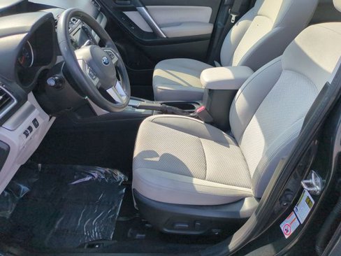 Used 2017 Subaru Forester 2.5i Premium w/ All-Weather Package image 14