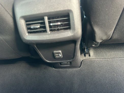 Used 2024 Chevrolet Equinox LT image 17