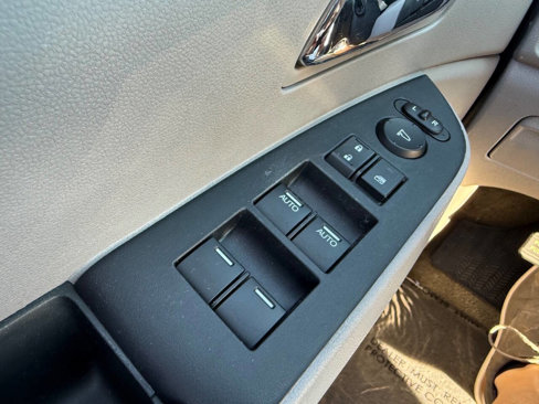 Used 2014 Honda Odyssey EX image 61