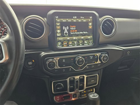 Used 2018 Jeep Wrangler Unlimited Rubicon image 20
