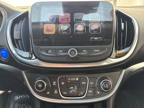 Used 2017 Chevrolet Volt Premier w/ Driver Confidence II Package image 21
