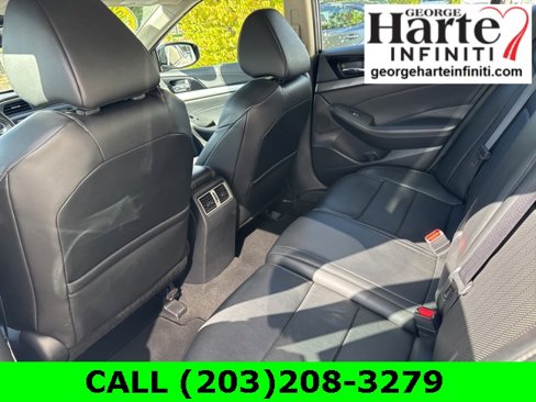 Used 2023 Nissan Maxima SV w/ Floor Mat Group image 10