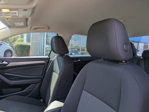 Used 2020 Volkswagen Jetta S image 23