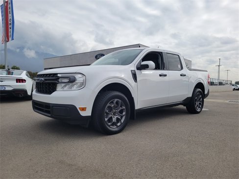 Used 2022 Ford Maverick XLT w/ XLT Luxury Package image 2