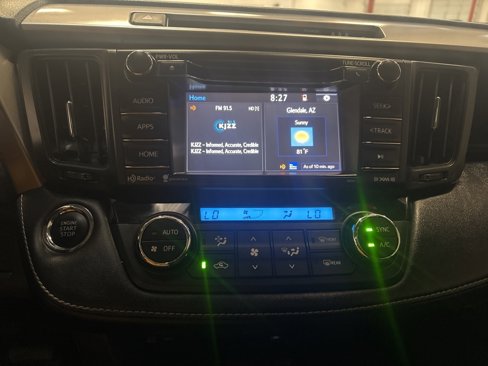 Used 2018 Toyota RAV4 XLE w/ Plus Extra Value Package image 15