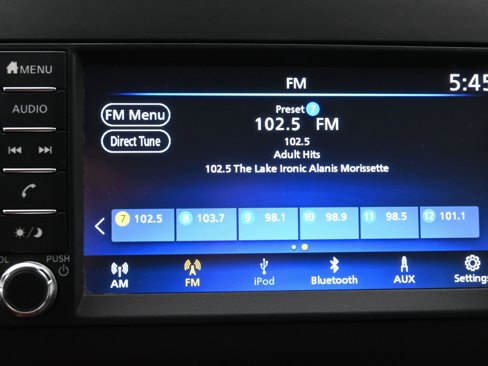 Used 2019 Nissan Frontier SV image 16