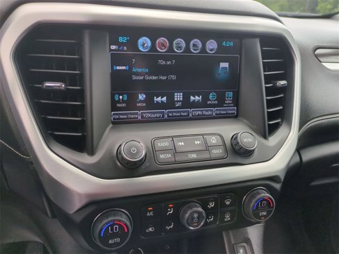 Used 2019 GMC Acadia SLT image 16