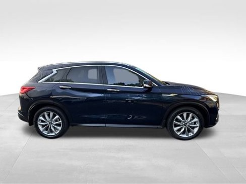 Used 2022 INFINITI QX50 Luxe image 9