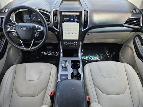 Used 2021 Ford Edge Titanium w/ Equipment Group 301A image 25