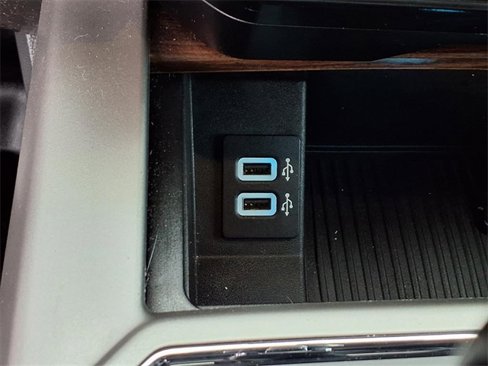 Certified 2017 Ford F150 Lariat w/ Equipment Group 501A Mid image 11