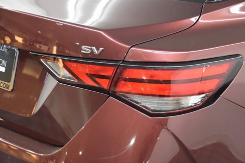 Used 2022 Nissan Sentra SV w/ SV Premium Package image 10
