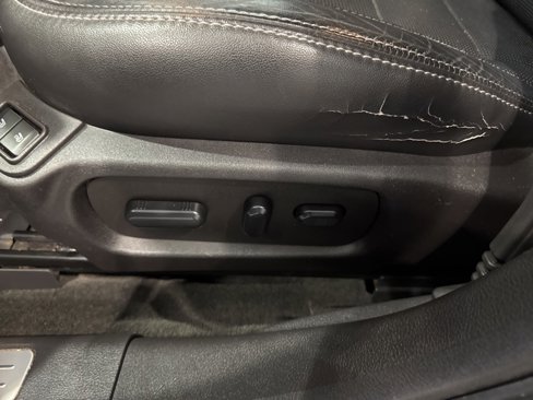 Used 2015 Ford Taurus Limited image 25
