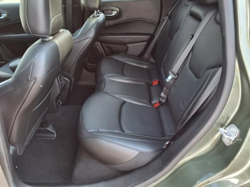 Used 2021 Jeep Compass Latitude w/ Sun and Sound Group image 12