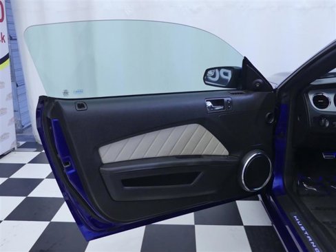 Used 2013 Ford Mustang Premium w/ Electronics Pkg image 19