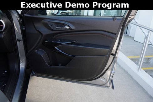 Used 2025 Chevrolet Trax RS w/ Driver Confidence Package image 15