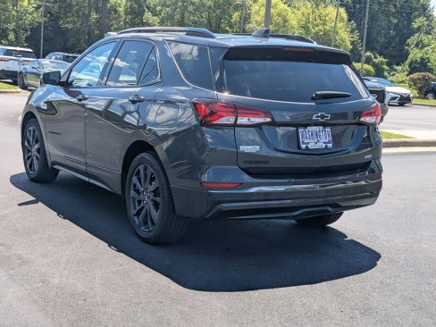 Used 2022 Chevrolet Equinox RS w/ RS Leather Package image 7