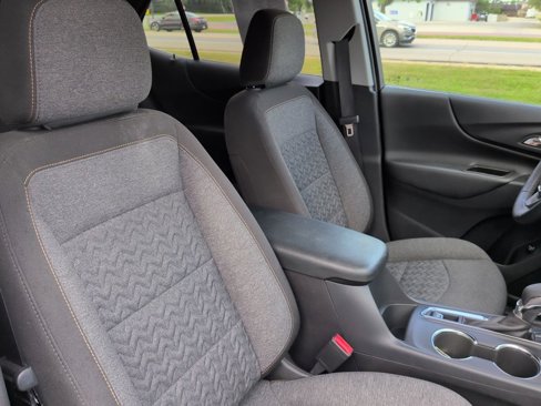 Used 2024 Chevrolet Equinox LT image 25