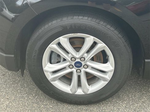 Used 2020 Ford Edge SEL w/ Cold Weather Package image 10