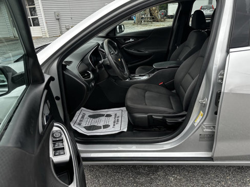 Used 2017 Chevrolet Malibu LS image 12