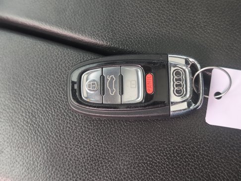 Used 2013 Audi A8 L 3.0T w/ Comfort Pkg image 30
