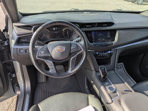 Used 2021 Cadillac XT5 Premium Luxury image 16