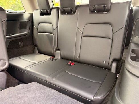 Used 2023 Nissan Pathfinder SL w/ SL Premium Package image 13