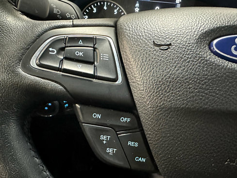 Used 2020 Ford EcoSport Titanium image 37