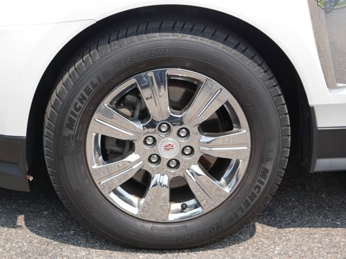 Used 2014 Cadillac SRX Luxury w/ Driver Awareness Package image 4