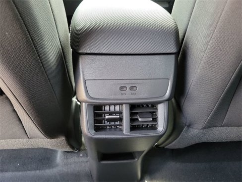 New 2026 Chevrolet Equinox LT image 21