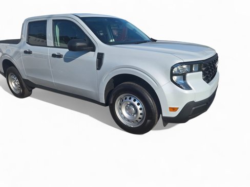 New 2025 Ford Maverick XL image 2