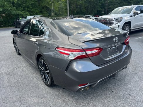 Used 2020 Toyota Camry XSE image 6