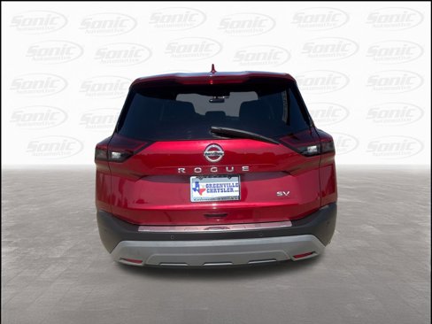 Used 2021 Nissan Rogue SV image 10