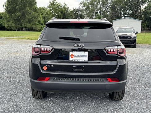 New 2025 Jeep Compass Latitude w/ Altitude Special Edition image 20