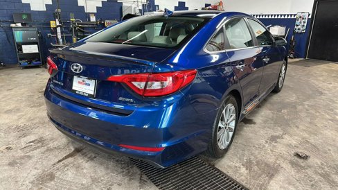 Used 2017 Hyundai Sonata Sport w/ Value Edition Package 02 image 28