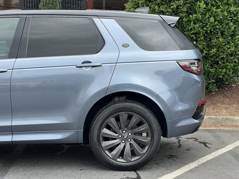 Used 2020 Land Rover Discovery Sport SE R-Dynamic image 11