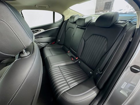New 2026 Genesis G70 2.5T Prestige image 24