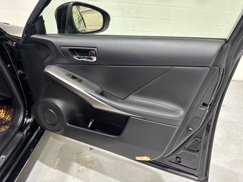 Used 2016 Lexus IS 200t image 51