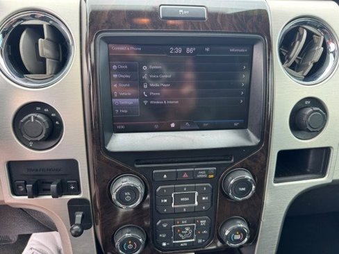 Used 2013 Ford F150 Platinum image 11