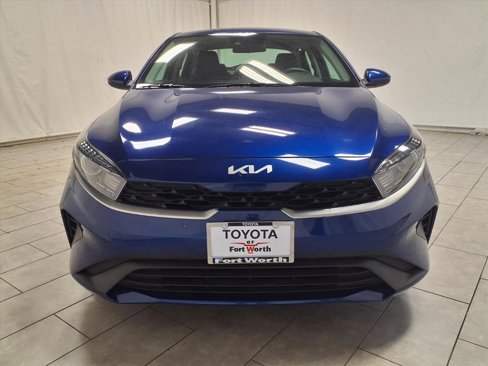 Used 2024 Kia Forte LXS image 2