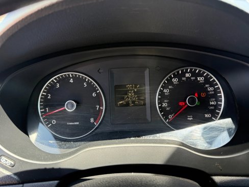 Used 2012 Volkswagen Jetta SE image 18