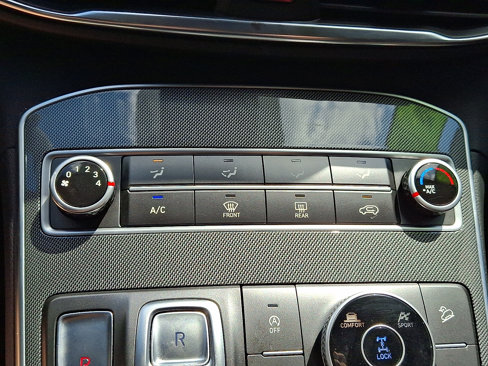 Certified 2022 Hyundai Santa Fe SEL image 15