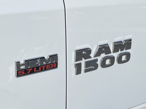 Used 2014 RAM 1500 ST w/ SXT Appearance Group image 26
