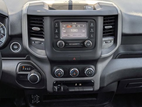 Used 2024 RAM 2500 Tradesman w/ Chrome Appearance Group image 29