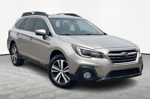 Used 2018 Subaru Outback 2.5i Limited image 1