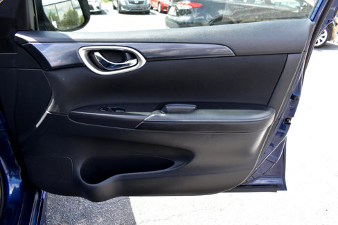 Used 2019 Nissan Sentra SR image 35